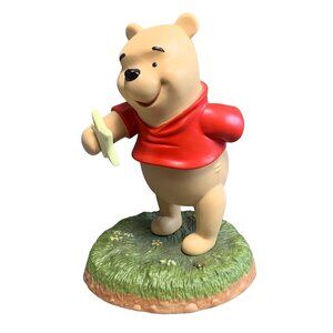 Disney Pooh & Friends Figurine "Pooh - A Wishing Star To Brighten Your Day" Coll